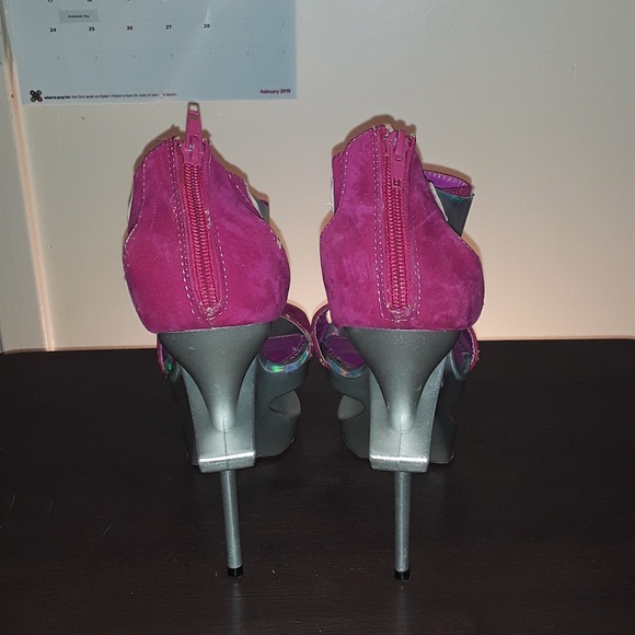 6inch Heels - Picture 3 of 3